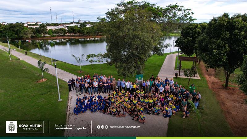 Revitaliza O Do Lago Conclu Da E Entregue Popula O De Nova