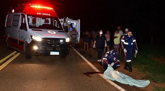 Idosa de 66 anos tenta atravessar pista é atropelada e morre na MT 270