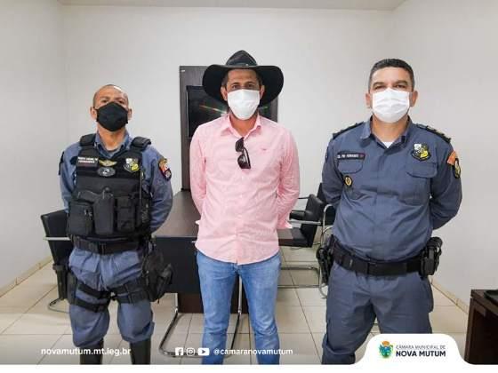 Comandantes da PM e cristiano Bico