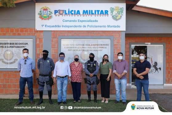 vereadores na cavalaria 