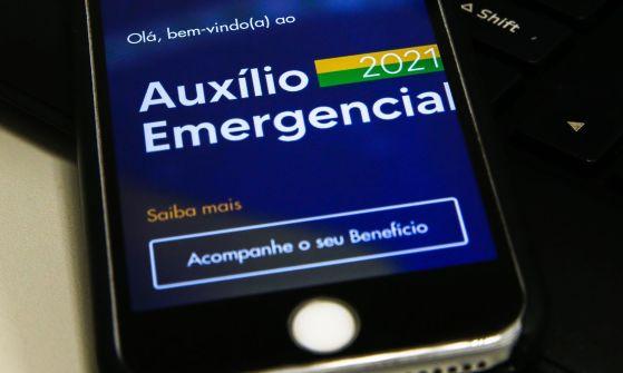 auxilio emergencial 
