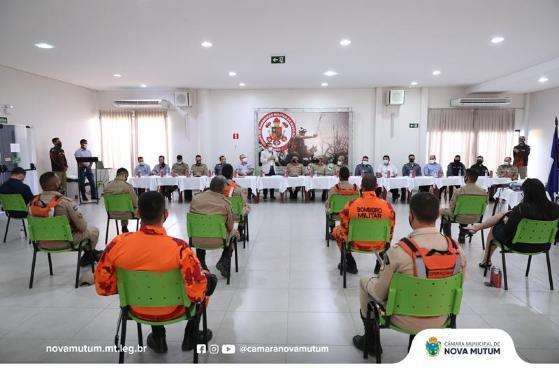 certificação de cães corpo de bombeiros