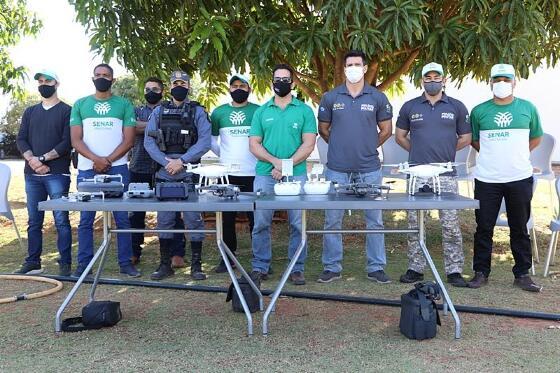 treinamento dos policiais a usar drones N.M