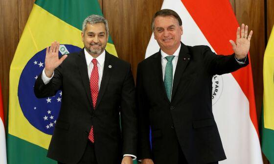 Bolsonaro com presidente do paraguai