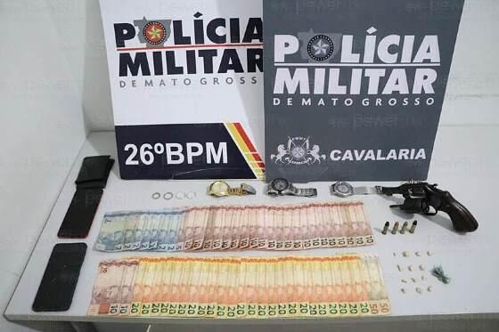Arma, droga e dinheiro apreendido pela PM N.M