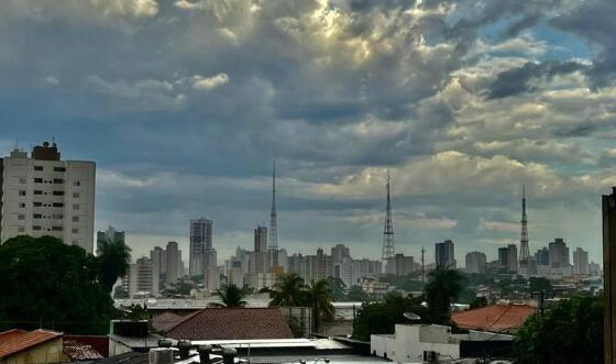 céu nublado