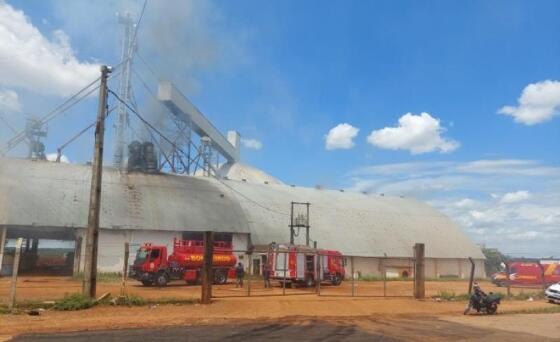 incêndio armazém sorriso