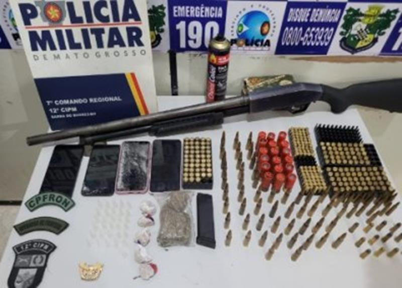 Mato-grossense é presa com arsenal de armas e munições - Correio