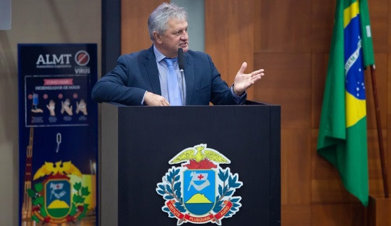 Dilmar na tribuna