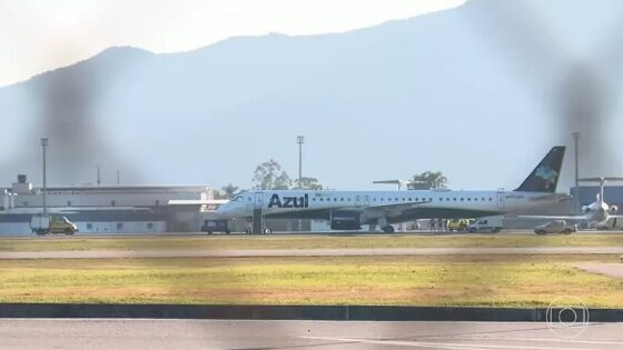 avião com pneu furado 