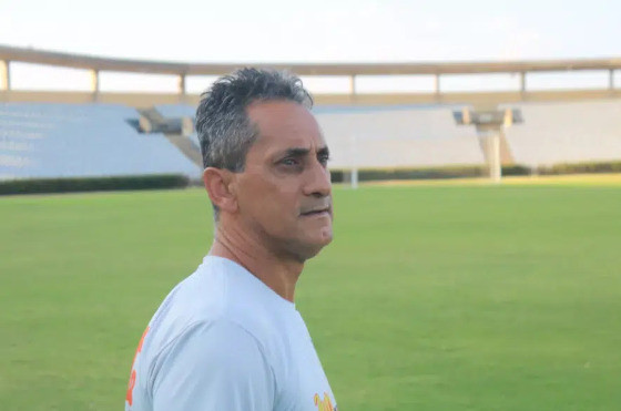 zé carlos