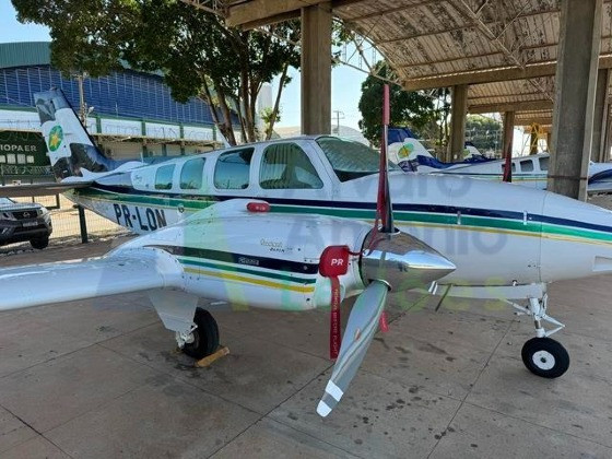 avião pra leilão