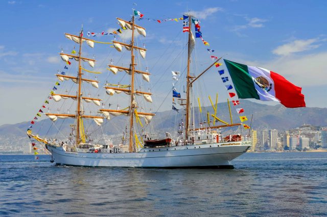 NAVIO ESCOLA MEXICO