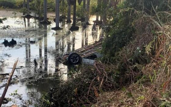 Corpo de Juliano foi encontrado submerso por volta das 8h30, a cerca de 45 metros do carro.