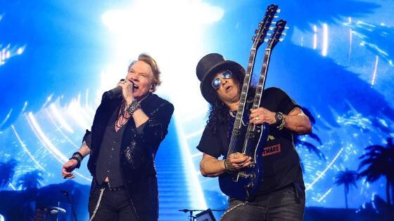 GUNS N ROSES