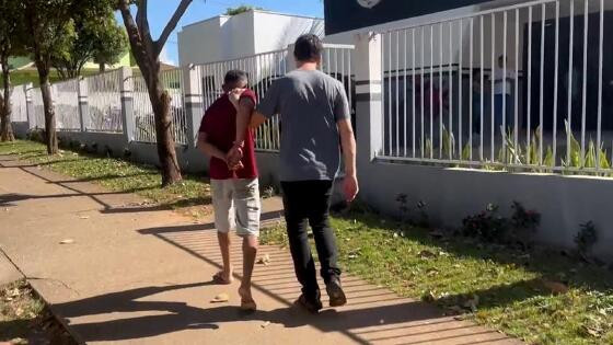 homem preso