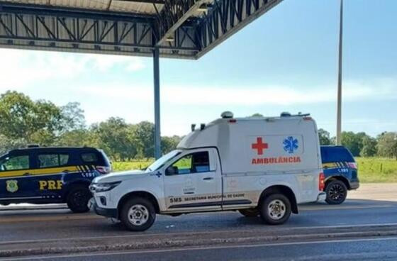 ambulância e prf