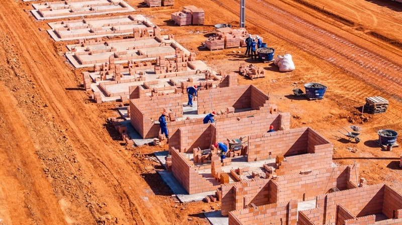 obra entregue em lucas