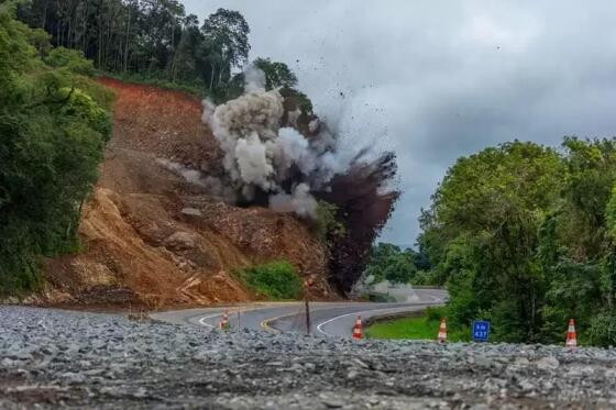 BR-364 é interditada