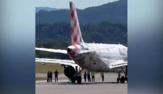 Cerca de 20 voos já foram cancelados devido ao acidente.