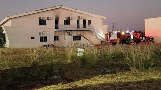 Incêndio atinge igreja católica em Lucas do Rio Verde/MT.