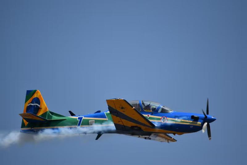 Avião da Esquadrilha
