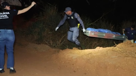corpo encontrado PEL