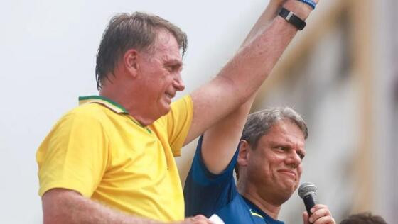 Bolsonaro e Tarcísio de Freitas